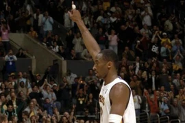Kobe Bryant trong trận đấu mà ông ghi đến 81 điểm. (Ảnh: Getty) 