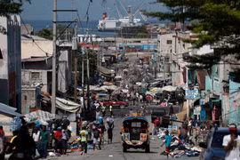 Một ngày bình thường tại thủ đô Port-au-Prince. (Ảnh: AP)