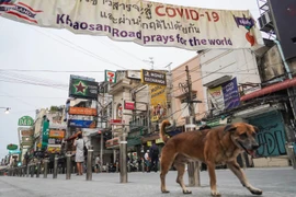 Thủ đô Bangkok mở cửa trở lại sau một tháng phong tỏa