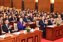 Chủ tịch QH biểu dương những thành tích về kinh tế-xã hội của Phú Thọ