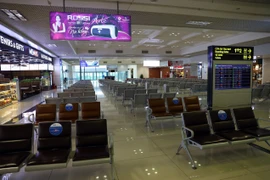 Nhà ga T1 Cảng hàng không quốc tế Nội Bài. (Ảnh: Huy Hùng/TTXVN)