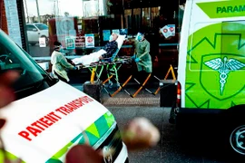 Australia: Melbourne không một bóng người do lệnh phong tỏa