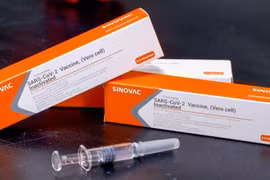 Vắcxin COVID-19 mới được Sinovac trình làng. (Ảnh: ABC)