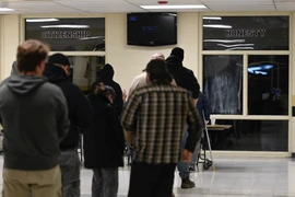 Bang chiến địa Pennsylvania: Tạm dừng kiểm phiếu tại Philadelphia