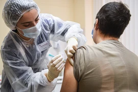 Nga bắt đầu chiến dịch tiêm vắcxin trên phạm vi cả nước. (Ảnh: THX/TTXVN)