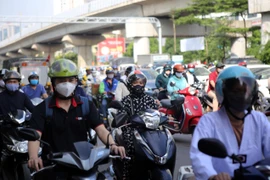 Chỉ số tia UV ở các thành phố lớn nằm ở mức có hại cho sức khoẻ. (Ảnh minh hoạ: TTXVN)