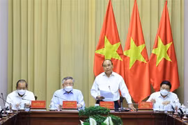 Chủ tịch nước Nguyễn Xuân Phúc, Trưởng Ban Cải cách Tư pháp Trung ương phát biểu. (Ảnh: Thống Nhất/TTXVN)
