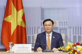 Chủ tịch Quốc hội Vương Đình Huệ phát biểu. (Ảnh: Doãn Tấn/TTXVN)