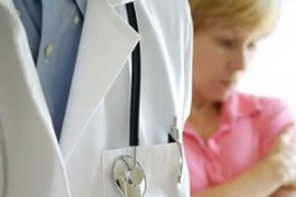 Cứ 11 người mang bản sao lỗi của gen RAD51D thì có một người bị ung thư buồng trứng. (Nguồn: news.socbay.com)