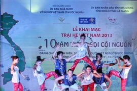 Lễ khai mạc Trại hè Việt Nam 2013 ở Hà Giang. (Ảnh: Đỗ Bình/Vietnam+)