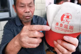 Ông Yu đã cố giải thích nhưng không một ai hiểu nên đã quyết định đi về nhà. (Nguồn: scmp.com)