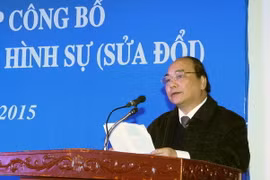 Phó Thủ tướng Nguyễn Xuân Phúc phát biểu ý kiến. (Ảnh Nguyễn Dân/TTXVN)