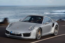 2014 Porsche 911 Turbo S. (Nguồn: motortrend)