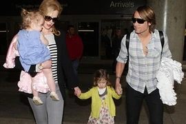 Nicole Kidman lần đầu chia sẻ về cuộc sống riêng tư