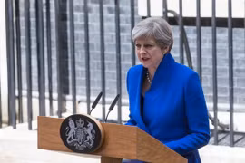 Thủ tướng Anh Theresa May phát biểu tại London. (Nguồn: THX/TTXVN)