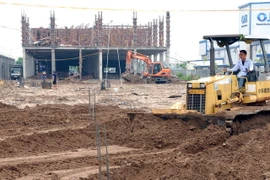 Gỡ “nút thắt” thủ tục cho các dự án đầu tư có sử dụng đất