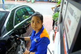 Thị trường xăng dầu: Công luận kỳ vọng ở sự minh bạch