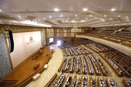 Quốc hội Myanmar đặt mục tiêu tăng trưởng kinh tế 8% 