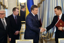 Loạn tin đồn về hành tung Tổng thống Ukraine Yanukovych