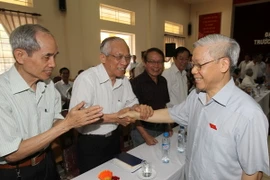 Tổng Bí thư Nguyễn Phú Trọng tiếp xúc cử tri ở Hà Nội