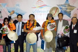 TPHCM đón đoàn du khách quốc tế đầu tiên năm 2014