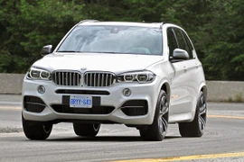 Hãng BMW tung ra gói thiết bị M cho mẫu X5 đời 2014
