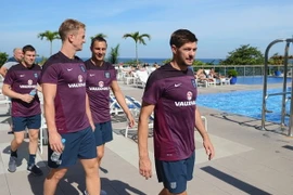 Thủ quân "Tam sư" quyết tâm bình phục trước giờ bóng lăn 