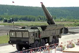 Nga tiến hành tập trận có sự tham gia của tên lửa Iskander