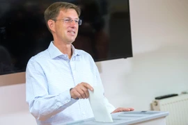 Tổng thống Slovenia Borut Pahor chỉ định Thủ tướng mới