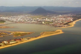 Phú Yên bàn biện pháp nạo vét hạ lưu sông dài nhất miền Trung