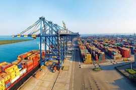 Australia suy giảm vị trí cạnh tranh thương mại thế giới