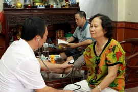 8 tỉnh, thành phố bắt đầu triển khai mô hình bác sỹ gia đình