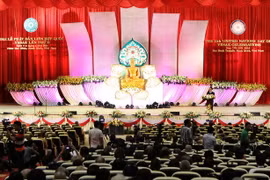 Đại lễ Vesak 2014 bế mạc và thông qua Tuyên bố Ninh Bình