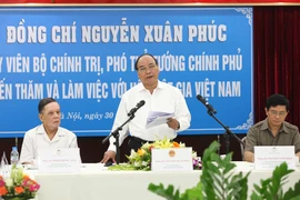 Phó Thủ tướng Nguyễn Xuân Phúc làm việc với Hội Luật gia