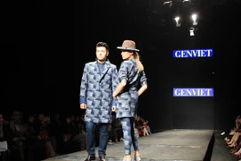 Thời trang Việt Nam: Nhà thiết kế đồng thời phải là nhà kinh doanh