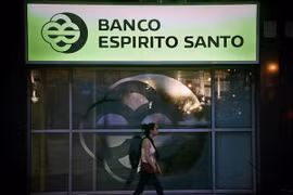 ECB khuyến cáo Pháp, Italy và Bồ Đào Nha cải cách tài chính