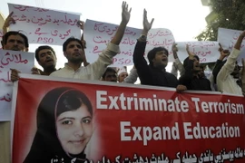 Pakistan tuyên án tù 10 bị cáo mưu sát nữ sinh Malala Yousafzai