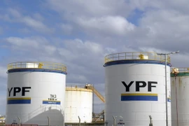 Argentina bị kiện lên tòa án Mỹ vì truất hữu tập đoàn dầu mỏ YPF
