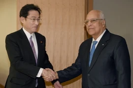 Ngoại trưởng Nhật Bản Fumio Kishida quyết định thăm Cuba