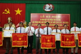 Míttinh kỷ niệm 40 năm ngày giải phóng tỉnh Trà Vinh, Bình Phước