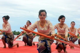 Ban Chỉ đạo Tây Nam Bộ chúc Tết Chôl Chnăm Thmây tại Cà Mau