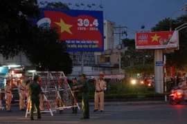 Tổng duyệt míttinh, diễu binh kỷ niệm 40 năm Ngày thống nhất