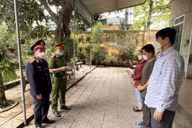 Nghệ An: Bắt tạm giam 3 cán bộ lợi dụng chức vụ khi thi hành công vụ