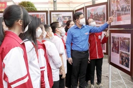 Trưng bày tư liệu về Hoàng Sa, Trường Sa tại tỉnh Bắc Giang