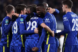 Chelsea đánh bại Tottenham ở bán kết lượt đi Cúp Liên đoàn Anh