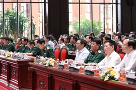 Thủ tướng dự Hội nghị Quân chính toàn quân 6 tháng đầu năm