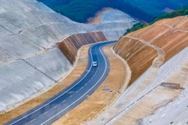 Đường cao tốc Đồng Đăng-Trà Lĩnh sẽ có chiều dài 115km. (Ảnh: Huy Hùng/TTXVN) 