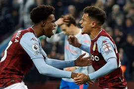 Man City đánh bại Chelsea, Coutinho khiến M.U mất chiến thắng