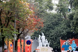 Các khu vực trong cả nước ngày nắng, đêm mưa dông vài nơi