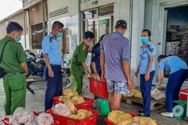 Cần Thơ phát hiện gần 3,5 tạ thực phẩm đông lạnh không rõ nguồn gốc